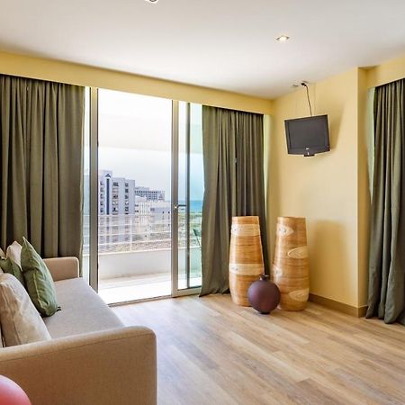 Divine Marina Apartment W/ Pool & Garden By Lovelystay Quarteira Exteriér fotografie
